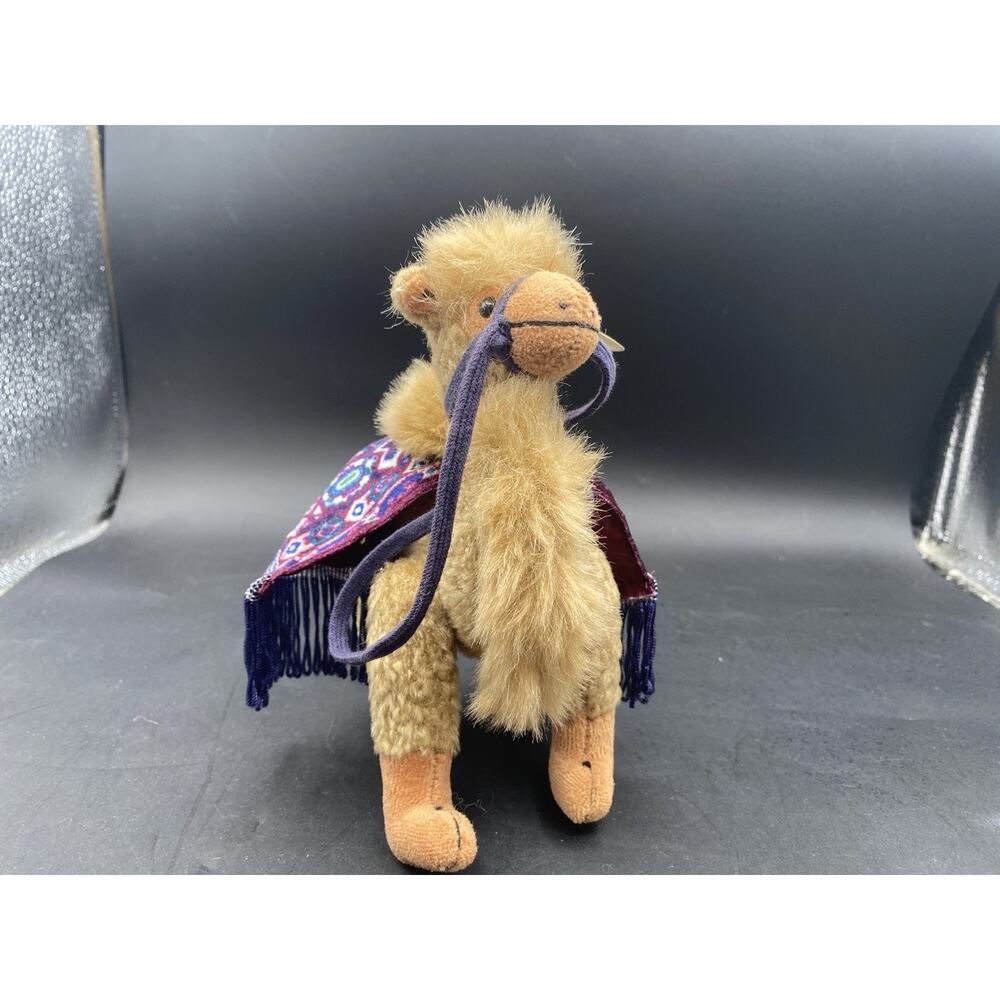 1993 TY - Attic Treasure Lawrence The Camel Joint Legs - Vintage - With Tag